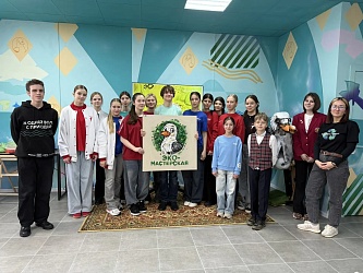 Сегодня в первичном отделении Гимназии №1 активисты провели два мастер-класса, посвященных экологическим темам