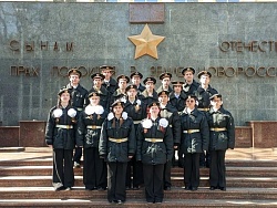 С 13 по 17 апреля ученики ЧОУ "Гимназия №1" с честью и достоинством несли Вахту Памяти на Посту №1.